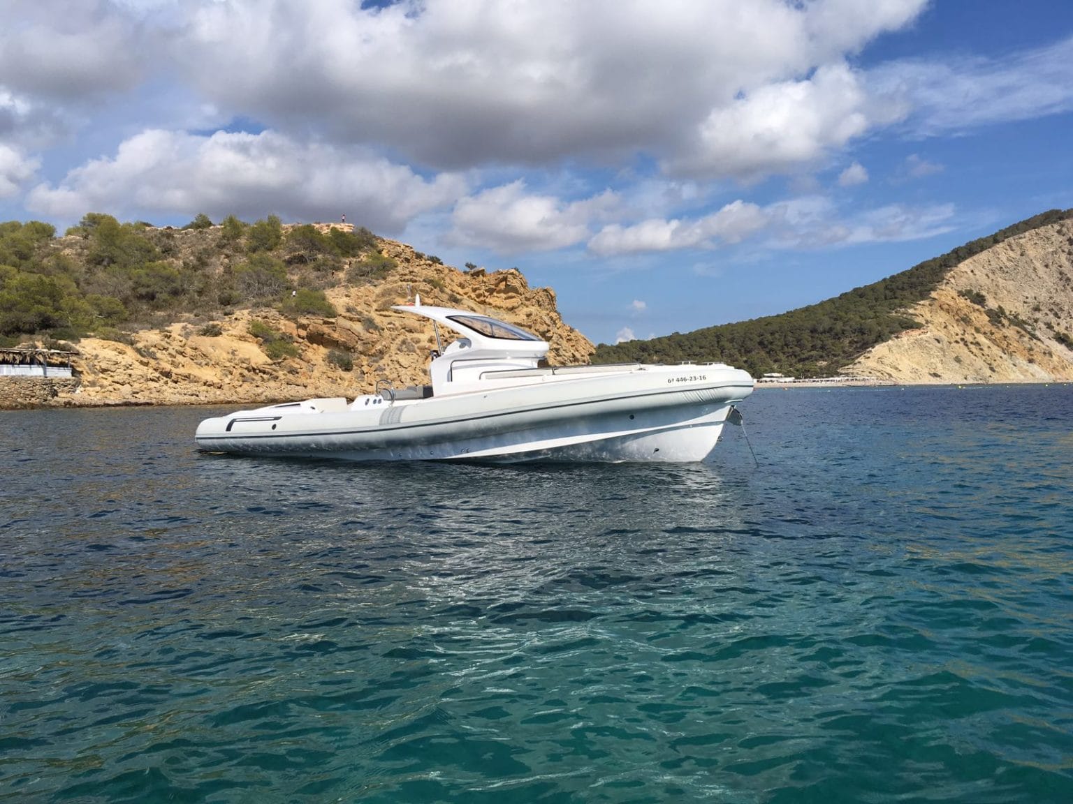 boat-rental-in-ibiza-pirelli-pzero-03