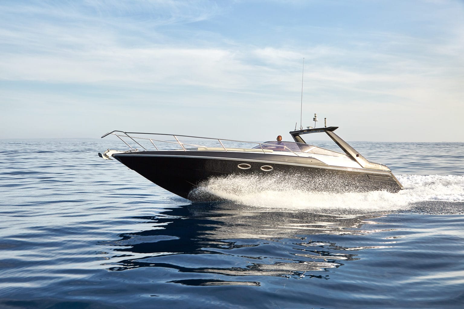 boat-rental-in-ibiza-sunseeker-tomahawk-37-04