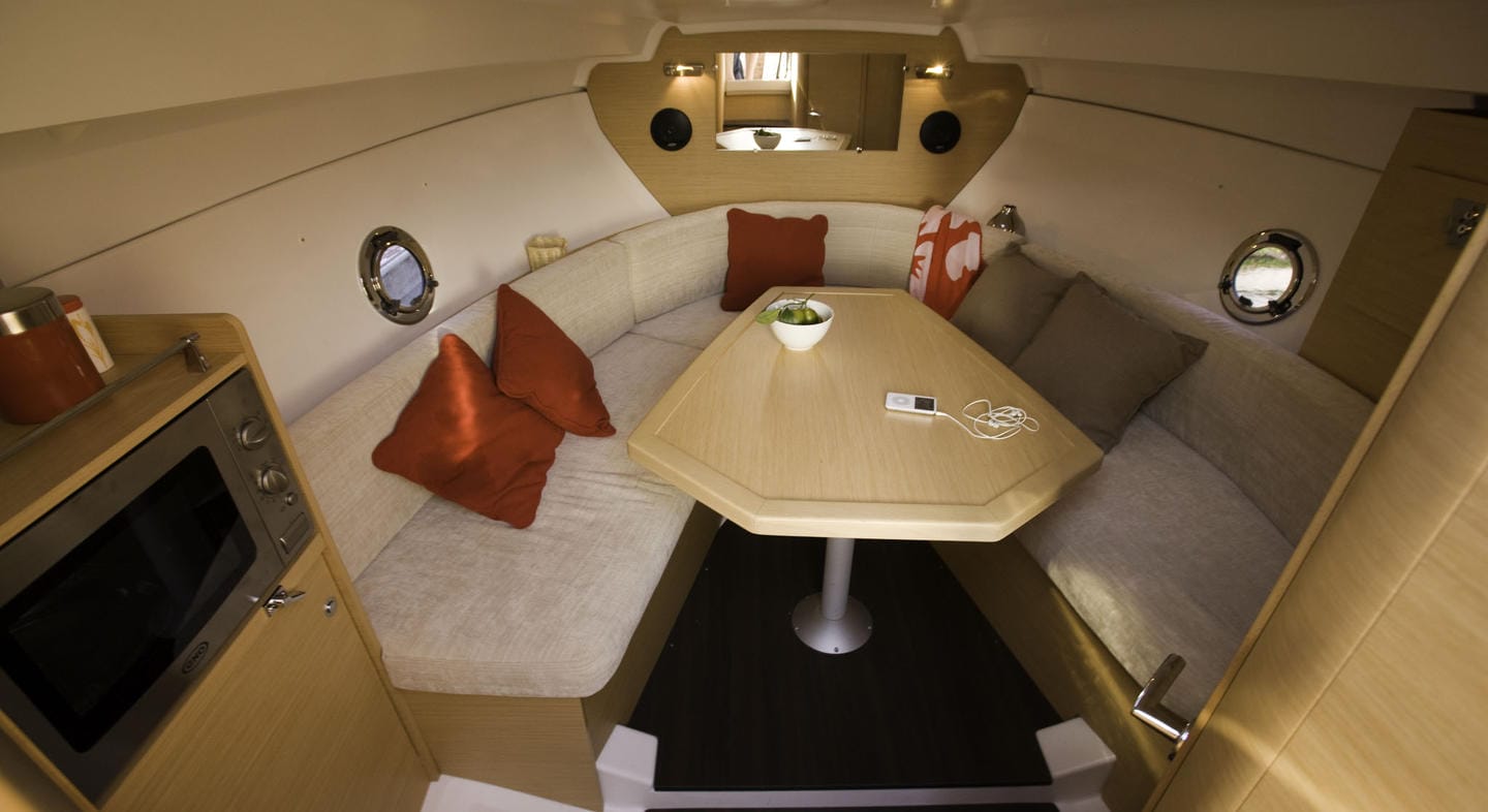 yacht-rental-in-ibiza-benatau-montecarlo-27-04