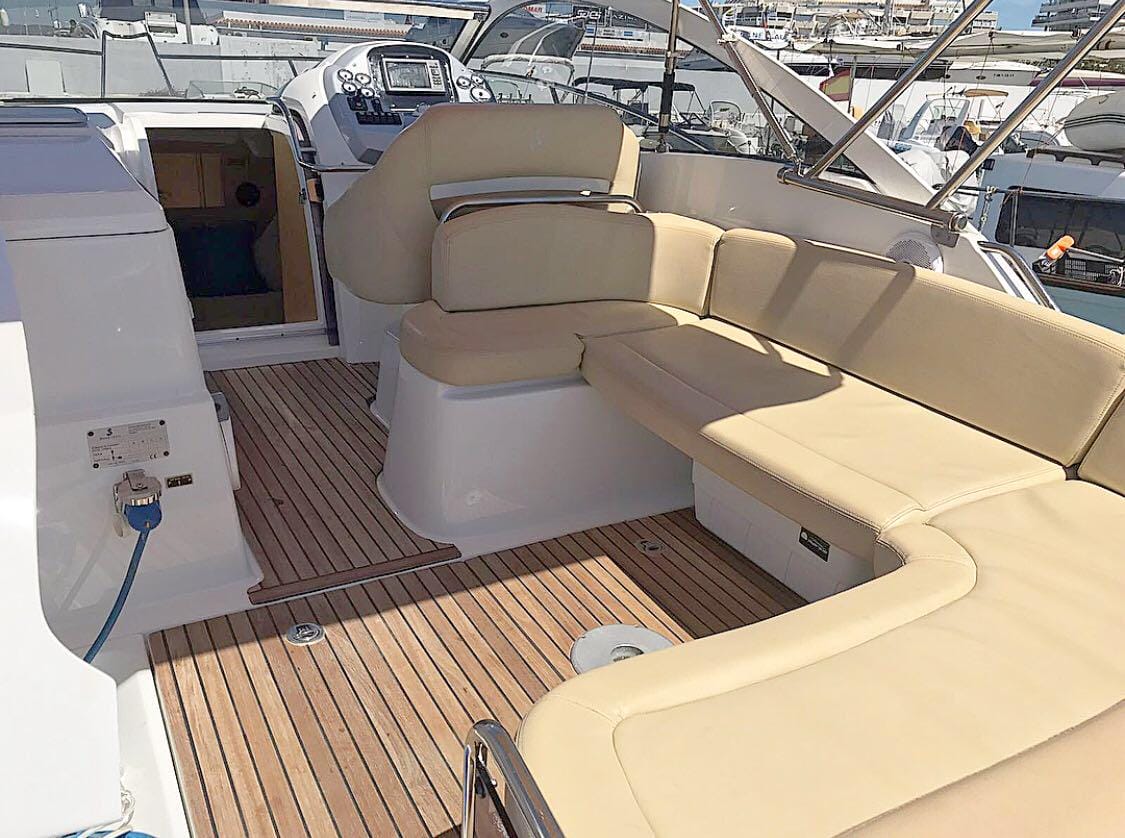 yacht-rental-in-ibiza-benatau-montecarlo-27-10