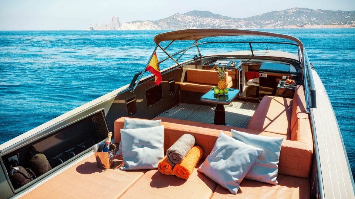 yacht-rental-in-ibiza-van-dutch-40-04