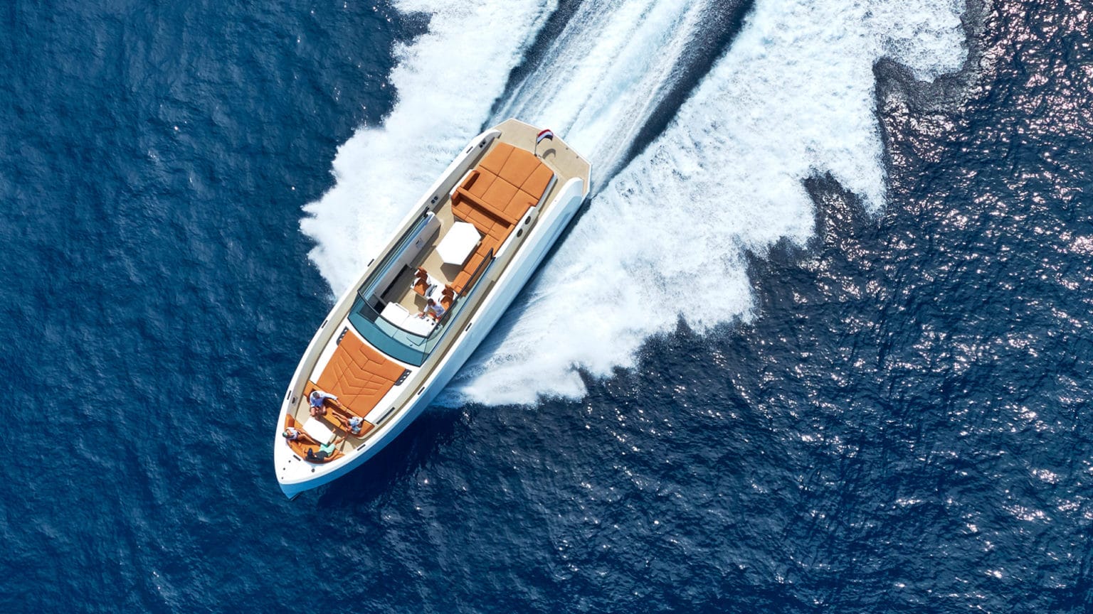 yacht-rental-in-ibiza-vanquish-48-04