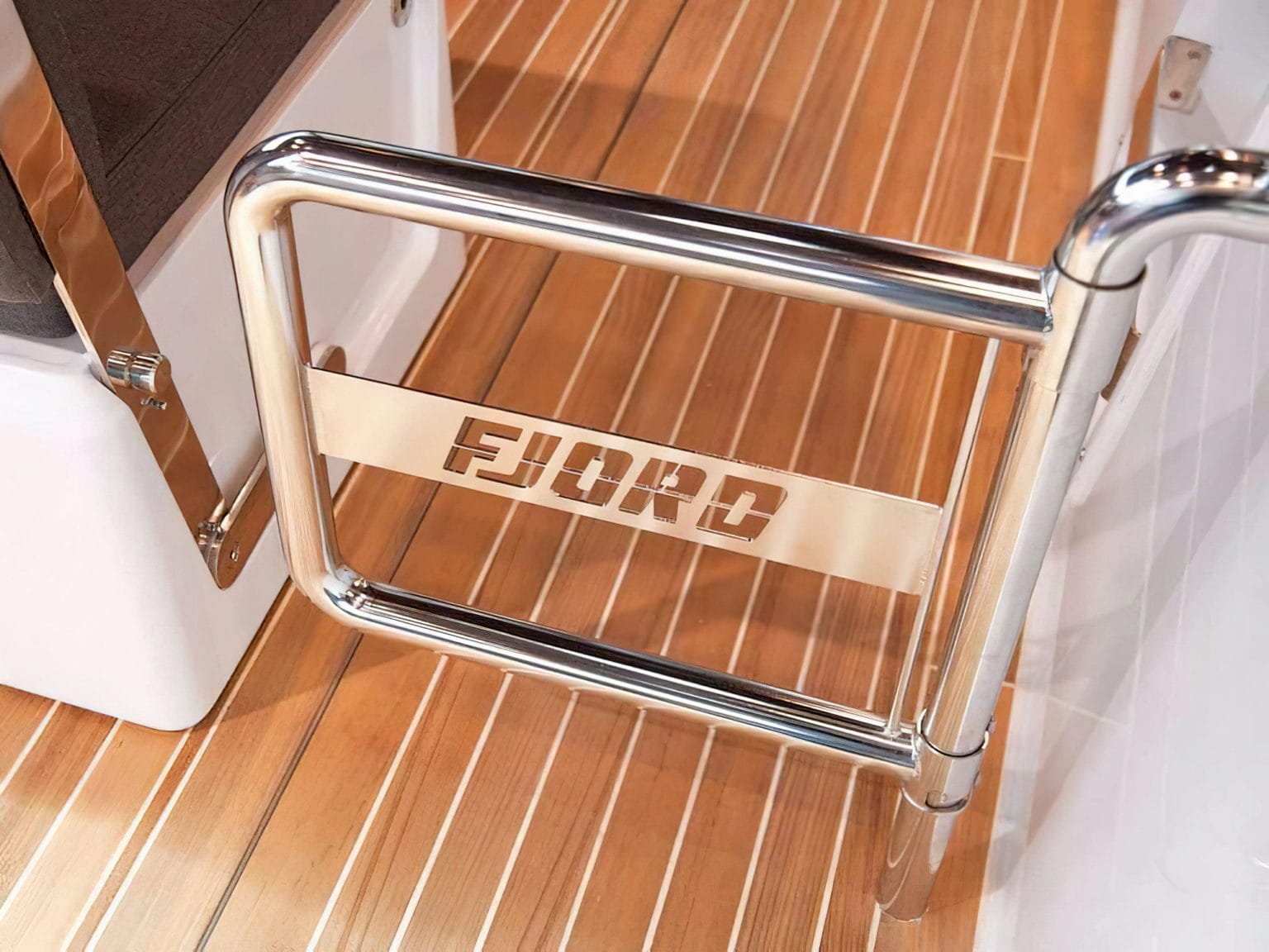 boat-rental-in-ibiza-fjord-40-open-19